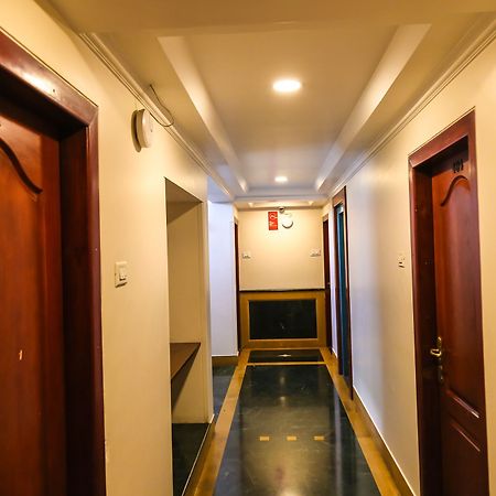 Hotel Lotus Púna Kültér fotó