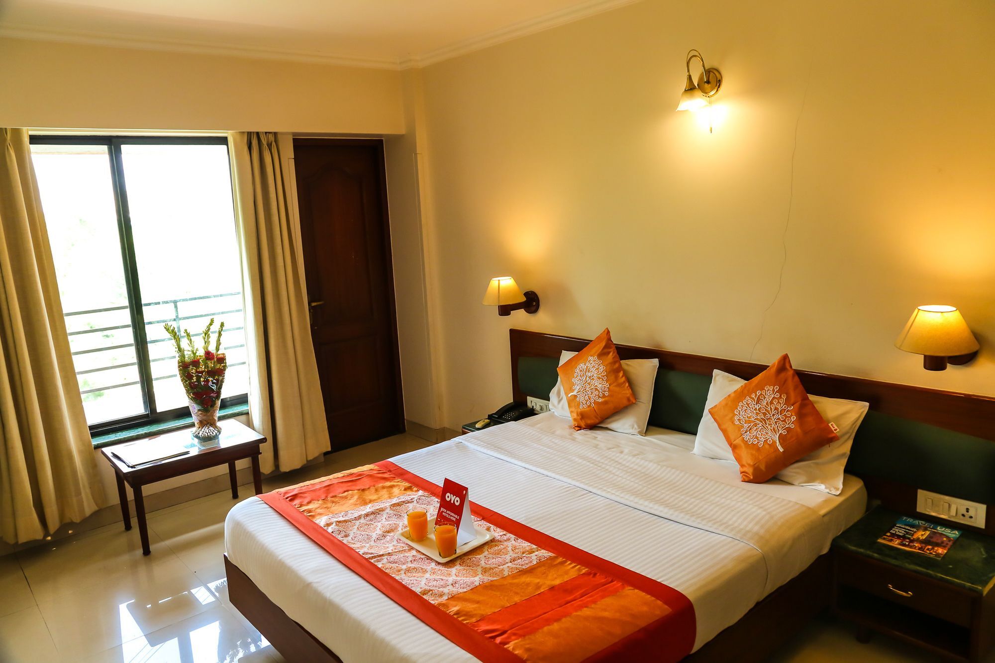Hotel Lotus Púna Kültér fotó